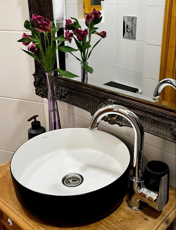 Varga Apartman Šoproň Exteriér fotografie