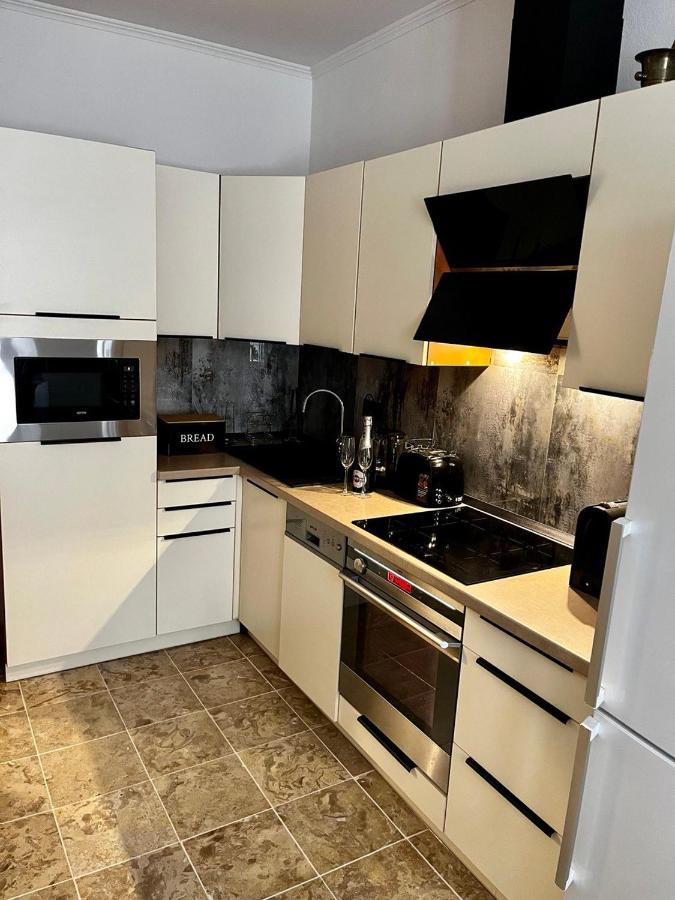 Varga Apartman Šoproň Exteriér fotografie